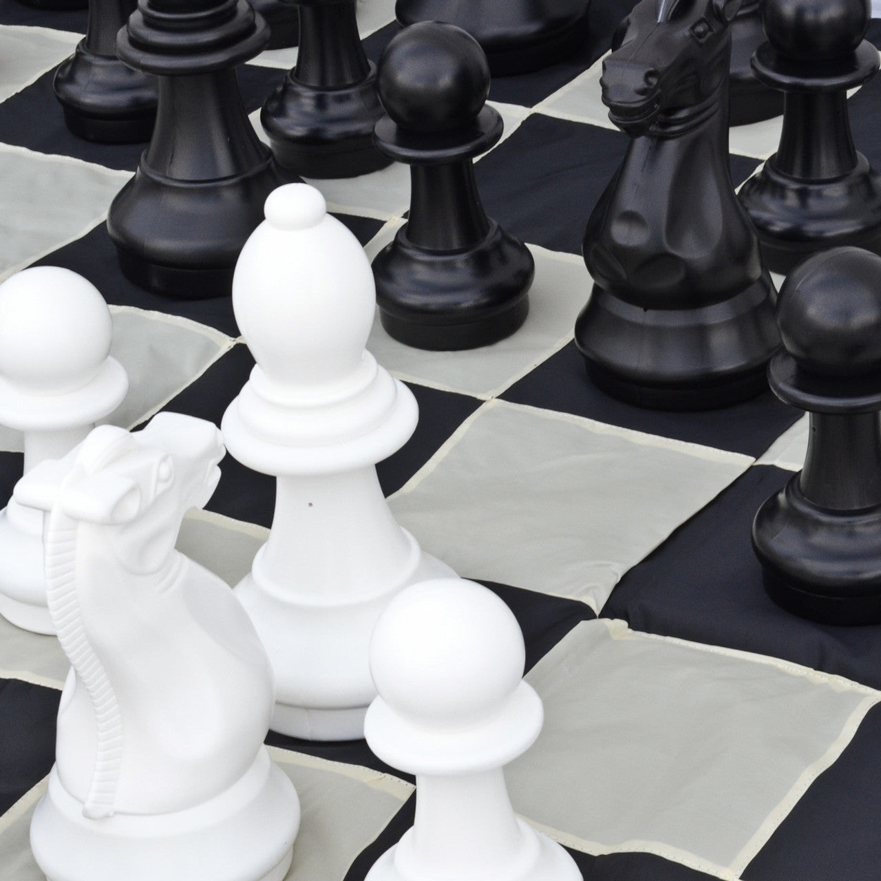 Giant Chess Set – 16″ Mid-Size Edition